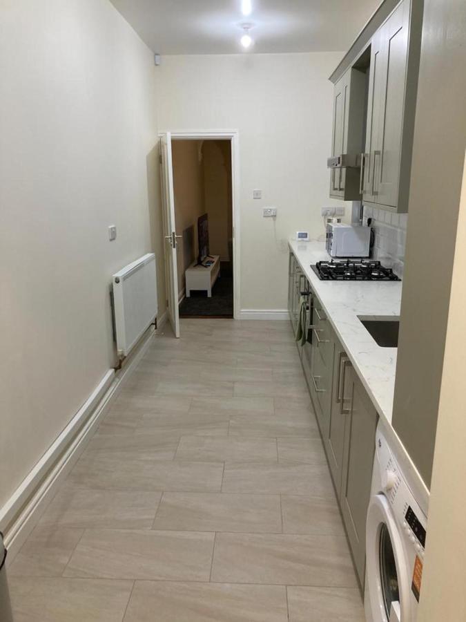Homely 3-Bed House In Bham 15 Min From City Centre Birmingham Kültér fotó
